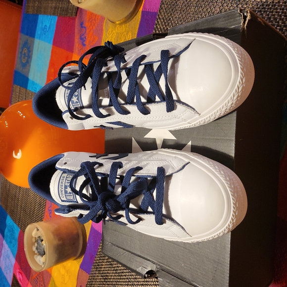 Brand new Converse All Star Leather low top